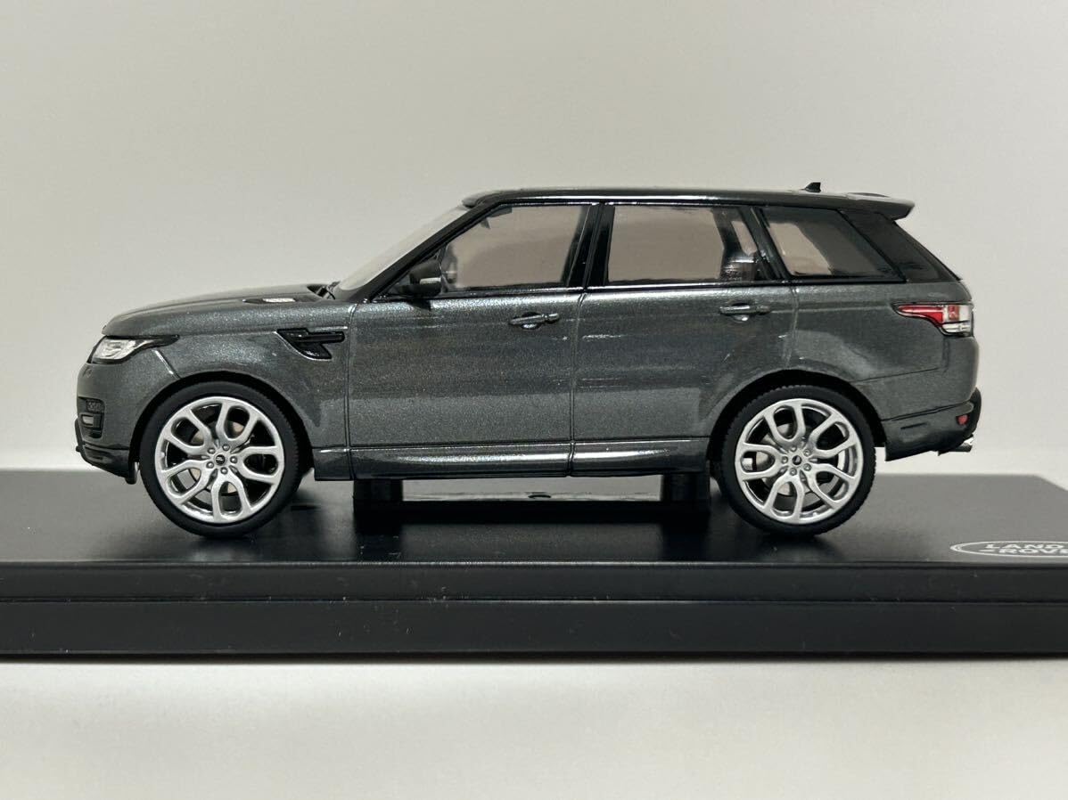 Amazon.co.jp: ランドローバー レンジローバー スポーツ ミニカー 1/43